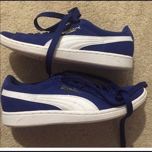 Puma sneakers